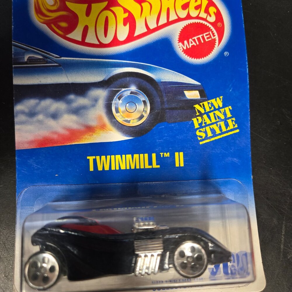 HOT WHEELS - Picture 3 of 4